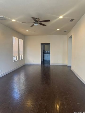 126 Cactus, San Antonio, TX 78203