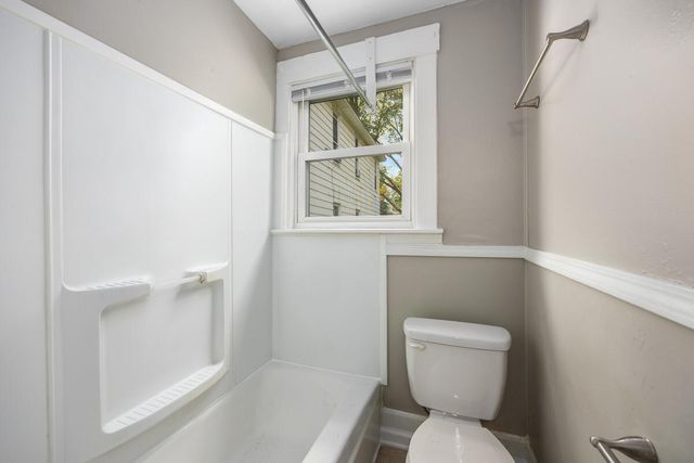 1120 12th Street NW, Grand Rapids, MI 49504