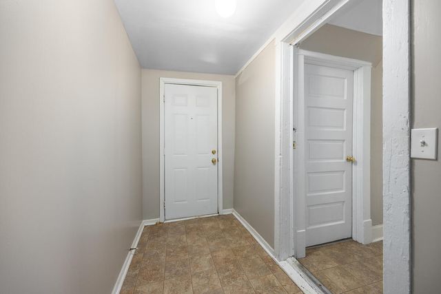 1120 12th Street NW, Grand Rapids, MI 49504