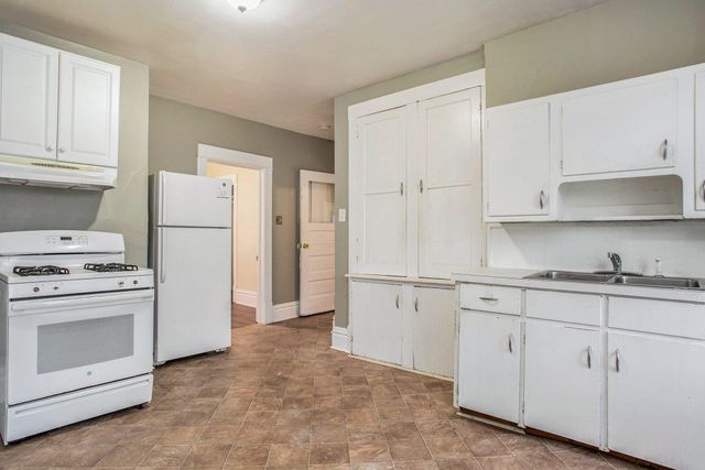 1120 12th Street NW, Grand Rapids, MI 49504