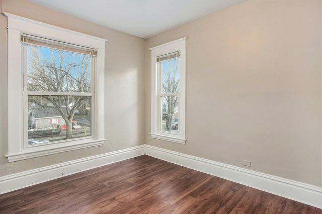 1120 12th Street NW, Grand Rapids, MI 49504