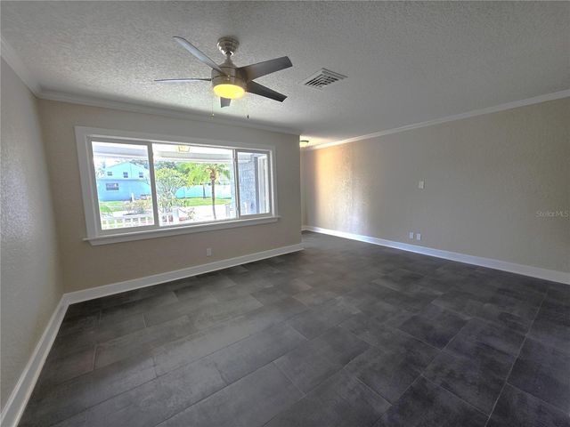 8990 123RD WAY, Seminole, FL 33772