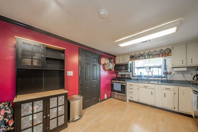 14982 N State Road 9, Summitville, IN 46070