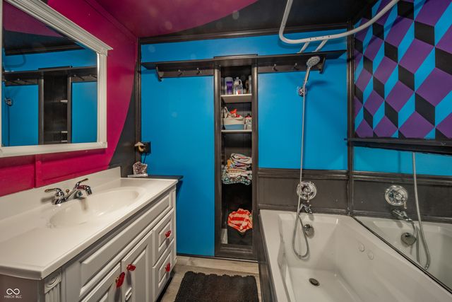 14982 N State Road 9, Summitville, IN 46070