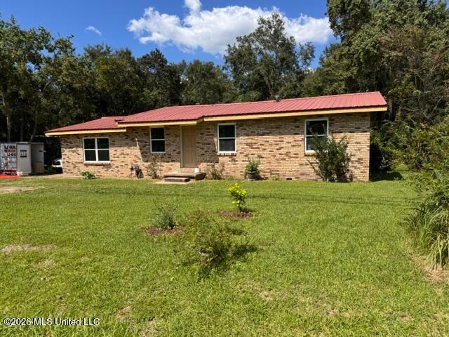 8268 Woolmarket Road, Biloxi, MS 39532