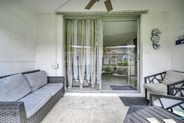 400 SE 10th Street 105, Deerfield Beach, FL 33441
