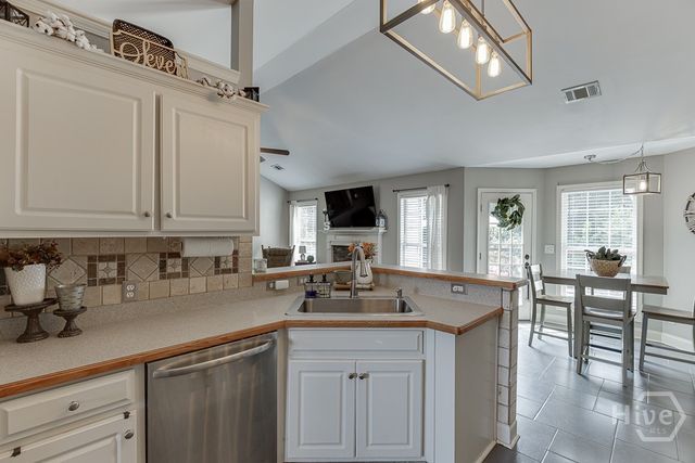 131 Wood Cove, Jefferson, GA 30549