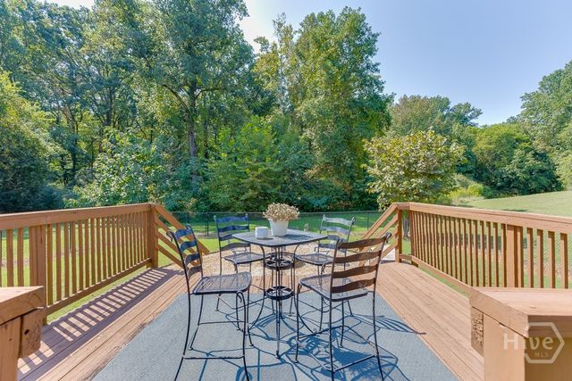 131 Wood Cove, Jefferson, GA 30549