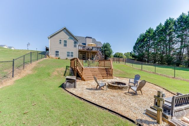 131 Wood Cove, Jefferson, GA 30549