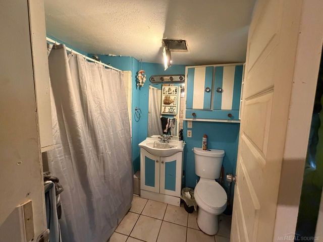 4850 Highland Court, Harrison, MI 48625