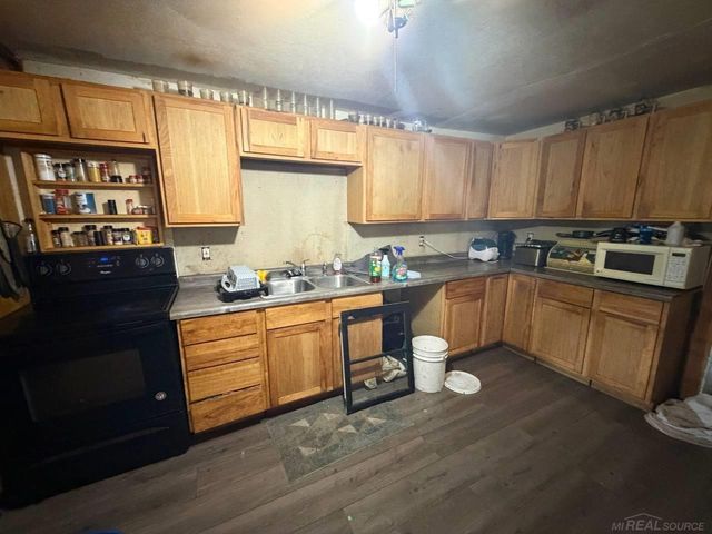 4850 Highland Court, Harrison, MI 48625