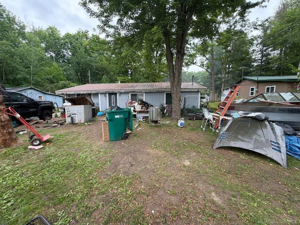 4850 Highland Court, Harrison, MI 48625