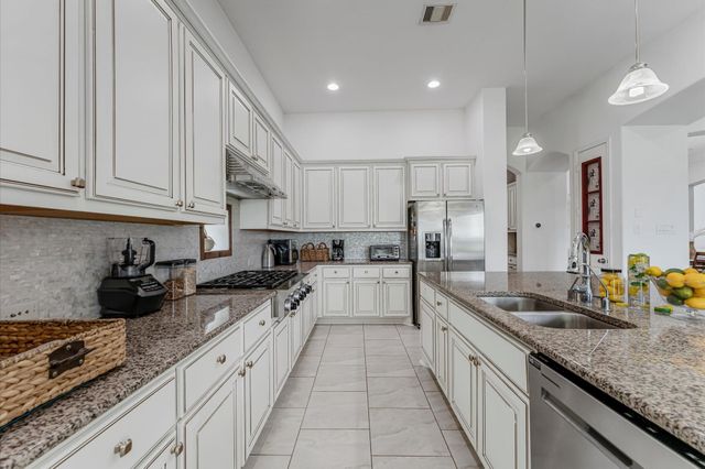 4310 Red Eagle Pass Lane, Manvel, TX 77578