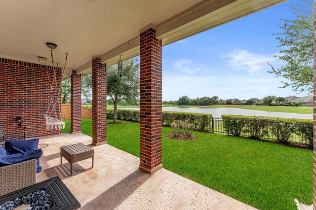 4310 Red Eagle Pass Lane, Manvel, TX 77578