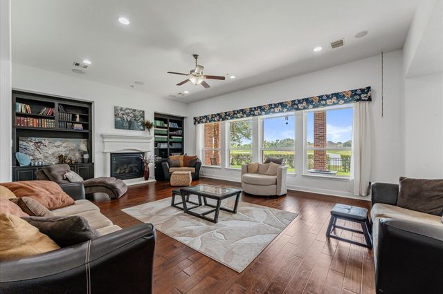 4310 Red Eagle Pass Lane, Manvel, TX 77578