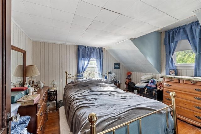 32 Ward, Tewksbury, MA 01876