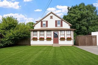 32 Ward, Tewksbury, MA 01876