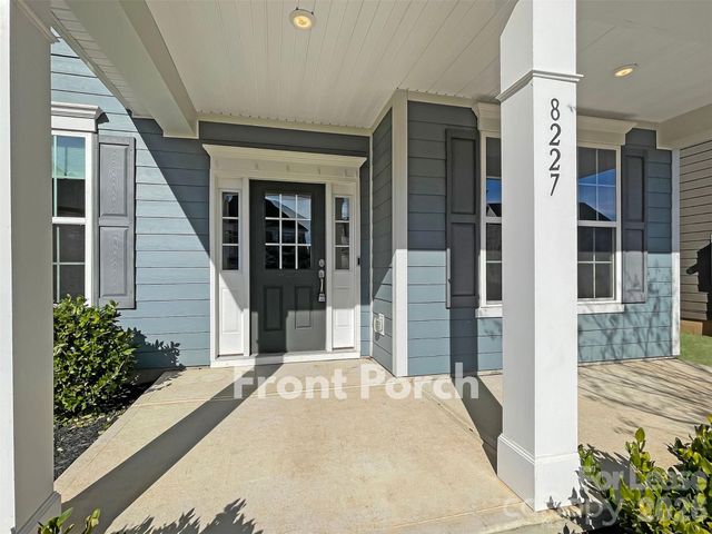 8227 Cornhill Avenue, Charlotte, NC 28277