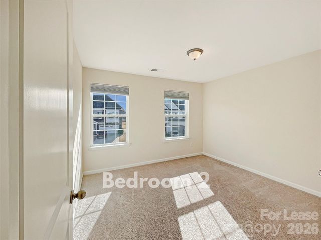 8227 Cornhill Avenue, Charlotte, NC 28277