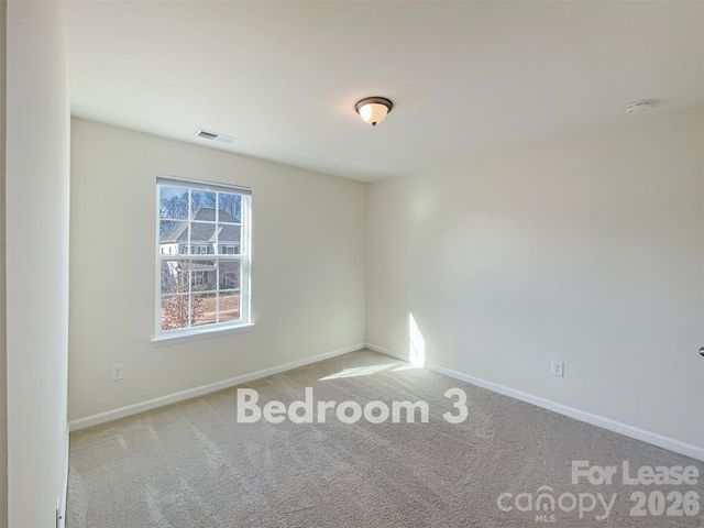 8227 Cornhill Avenue, Charlotte, NC 28277