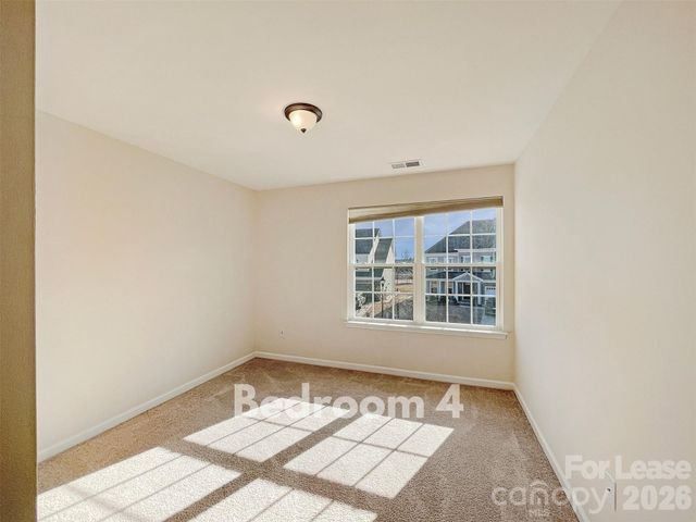 8227 Cornhill Avenue, Charlotte, NC 28277