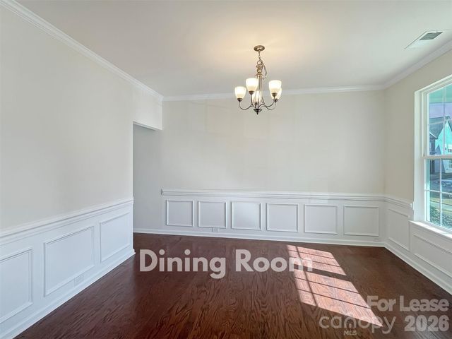 8227 Cornhill Avenue, Charlotte, NC 28277