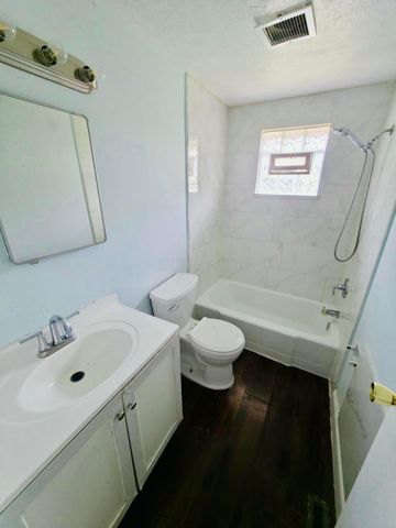 625-627 Wrexham Avenue, Columbus, OH 43223