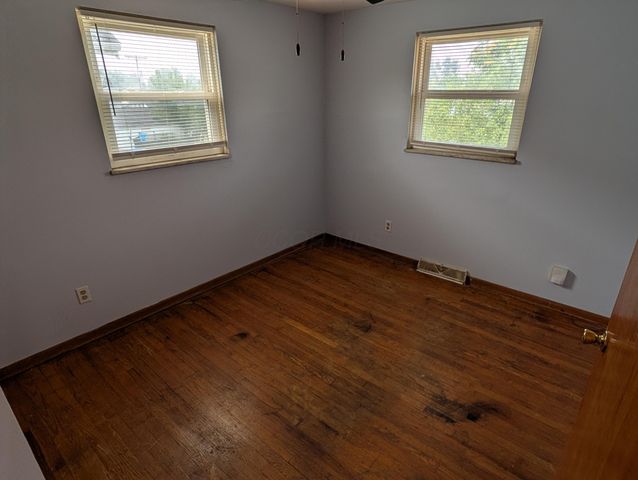 625-627 Wrexham Avenue, Columbus, OH 43223