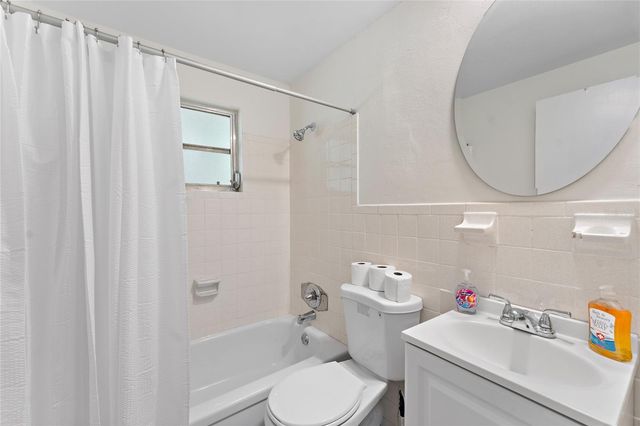 8533 W MISS MAGGIE DRIVE, Homosassa, FL 34448