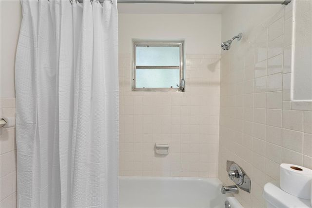 8533 W MISS MAGGIE DRIVE, Homosassa, FL 34448