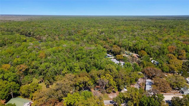 8533 W MISS MAGGIE DRIVE, Homosassa, FL 34448