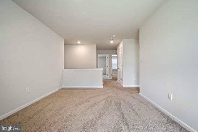 129 CLEAR STREAM DR, Dover, DE 19904