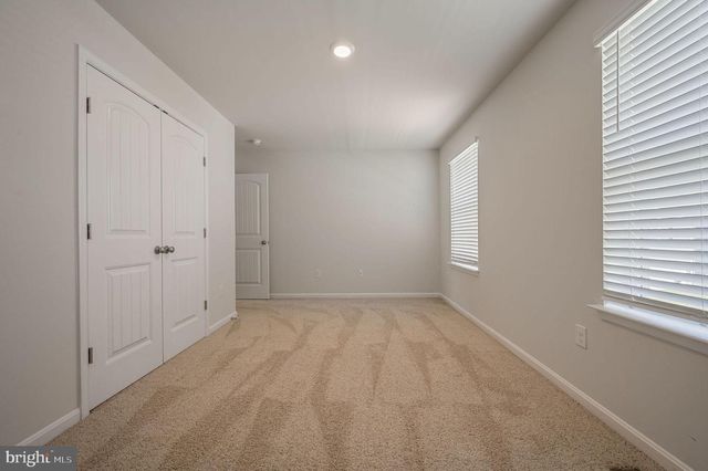 129 CLEAR STREAM DR, Dover, DE 19904