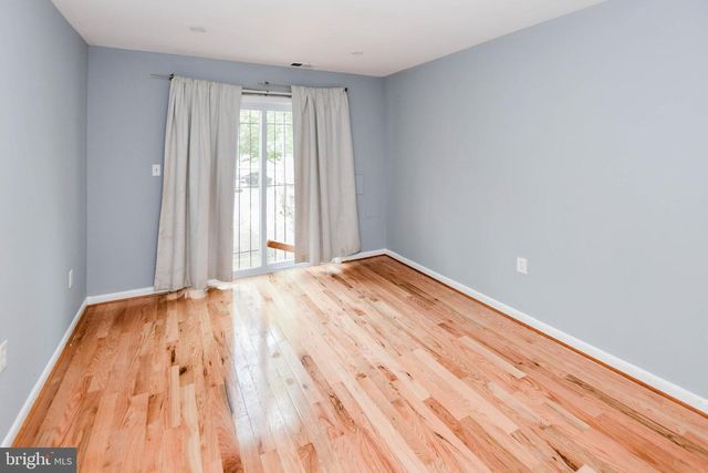 1704 NE MONTANA AVE NE, Washington, DC 20018