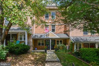 1704 NE MONTANA AVE NE, Washington, DC 20018