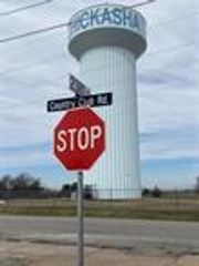 3312 S 23rd Street, Chickasha, OK 73018