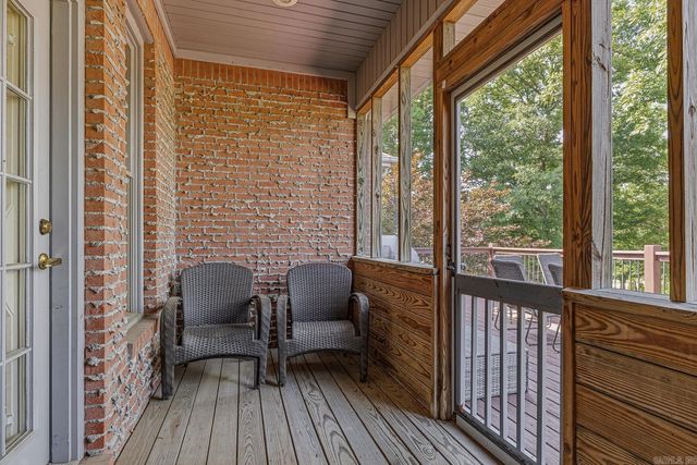 2213 Ridgepointe Drive, Jonesboro, AR 72404