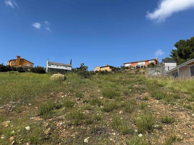 7520 High Street, La Mesa, CA 91941