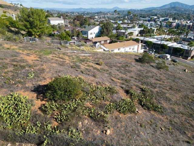 7520 High Street, La Mesa, CA 91941