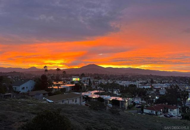 7520 High Street, La Mesa, CA 91941