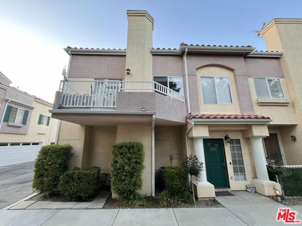 18102 Flynn Drive 4601, Canyon Country (santa Clarita), CA 91387