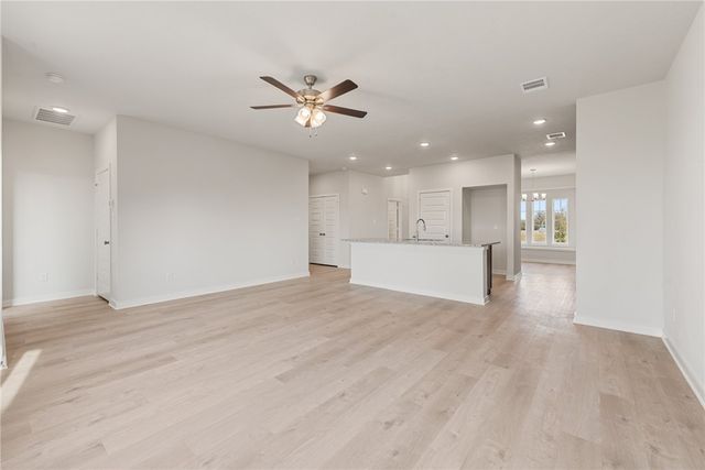 5661 Fox Bluff Drive, Bryan, TX 77807