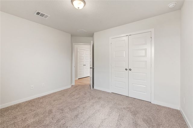 5661 Fox Bluff Drive, Bryan, TX 77807