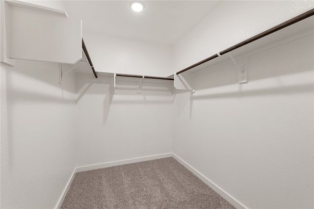 5661 Fox Bluff Drive, Bryan, TX 77807