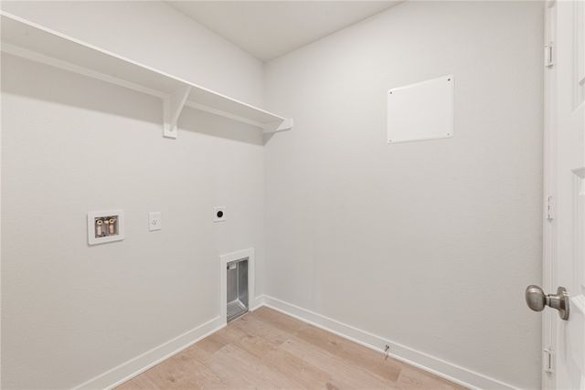 5661 Fox Bluff Drive, Bryan, TX 77807