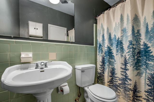 2008 Scenic Road, Tallahassee, FL 32303