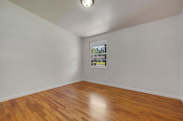 2008 Scenic Road, Tallahassee, FL 32303