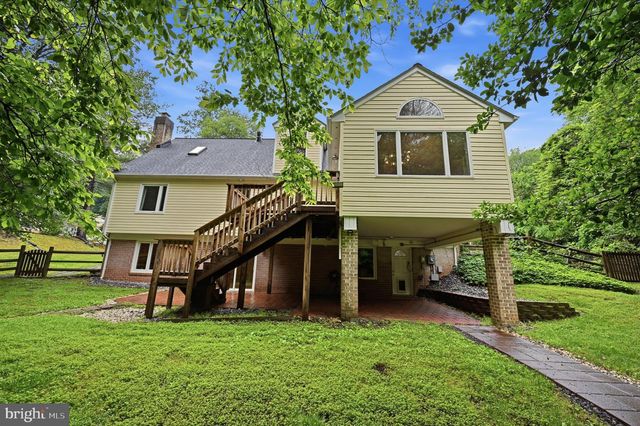 2506 PINOAK LN, Reston, VA 20191