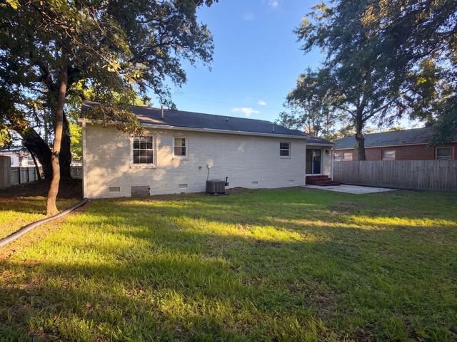 2697 Louise Drive, North Charleston, SC 29405