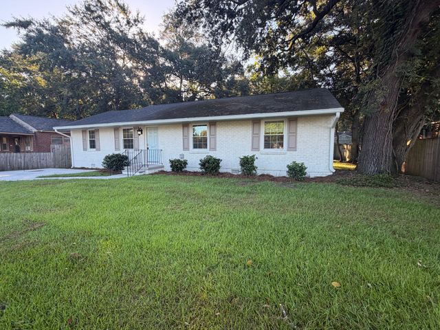 2697 Louise Drive, North Charleston, SC 29405